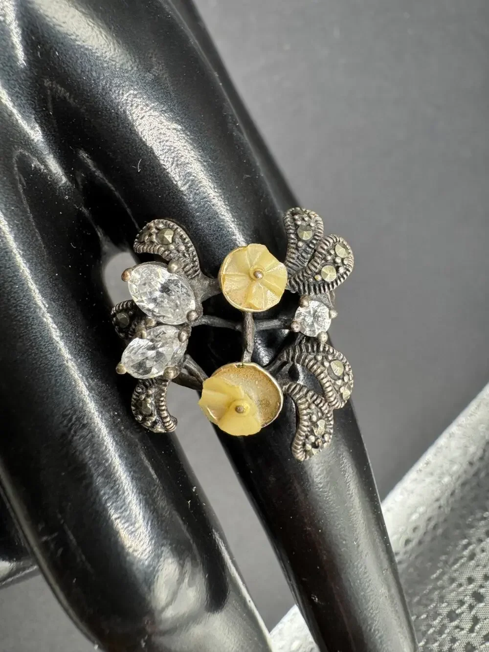 Vintage CFJ Thai Mother Of Pearl Marcasite CZ Sterling Silver 925 Ring Size 7.5